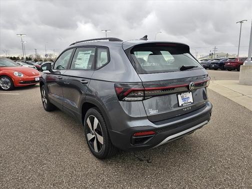 2025 Volkswagen Taos 1.5T S