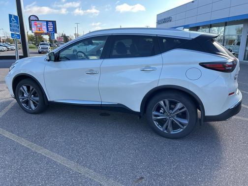 2023 Nissan Murano Platinum Intelligent AWD
