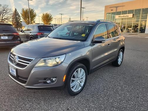 2011 Volkswagen Tiguan SEL