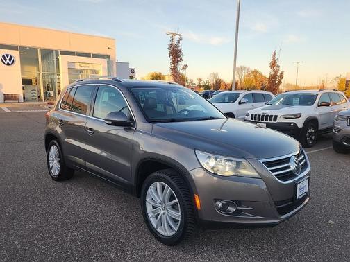 2011 Volkswagen Tiguan SEL