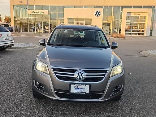 2011 Volkswagen Tiguan SEL