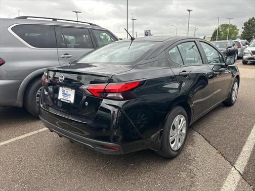 2024 Nissan Versa 1.6 S