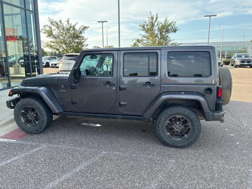 2016 Jeep Wrangler Unlimited Sahara