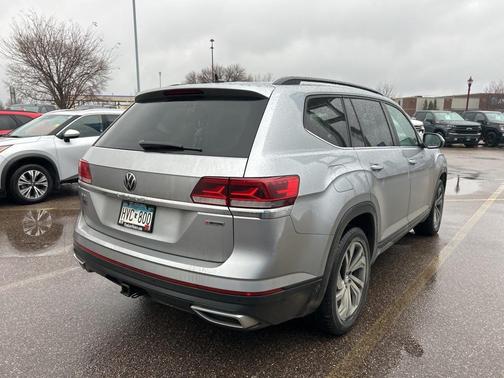 2022 Volkswagen Atlas 3.6L SE w/Technology