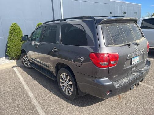 2012 Toyota Sequoia SR5
