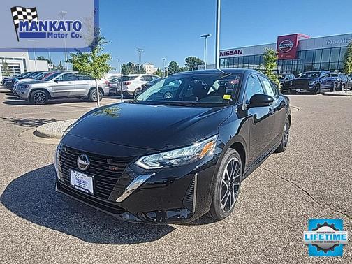 2025 Nissan Sentra SR