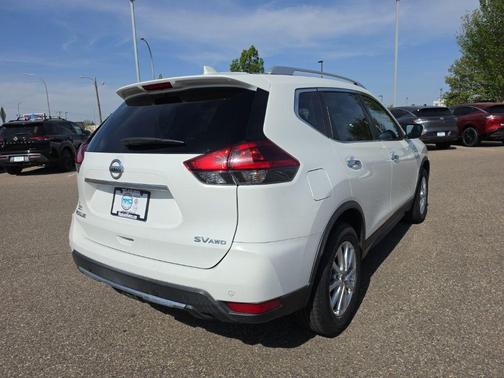 Glacier White 2019 Nissan Rogue SV