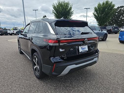 2025 Volkswagen Tiguan 2.0T SE 4MOTION