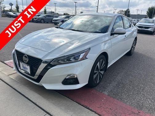 2022 Nissan Altima 2.5 SL