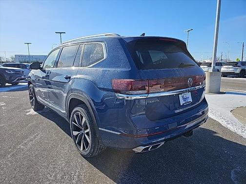 2025 Volkswagen Atlas 2.0T SEL Premium R-Line 4MOTION
