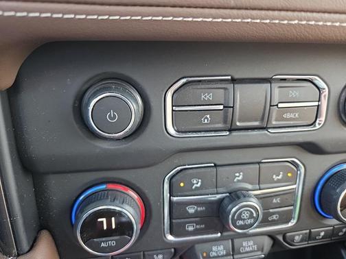 2021 Chevrolet Tahoe 4WD High Country