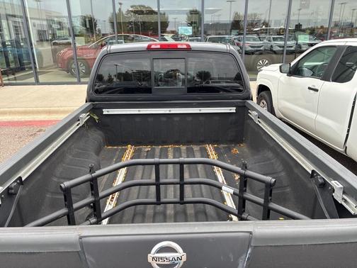 2012 Nissan Frontier SV