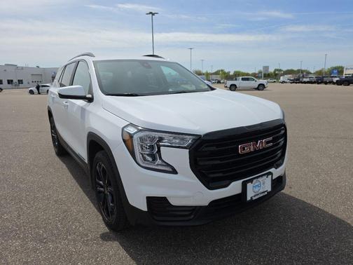 Summit White 2022 GMC Terrain SLE
