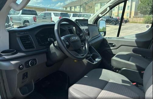 2022 Ford Transit-350 XLT