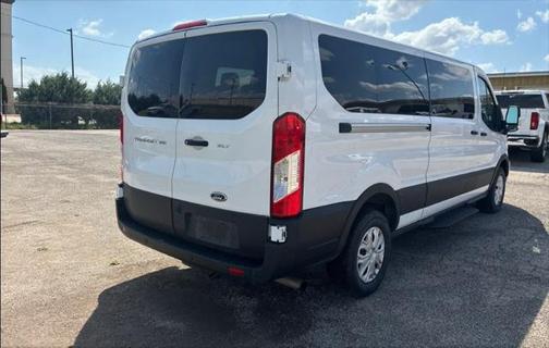 2022 Ford Transit-350 XLT