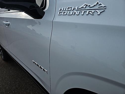 2026 Chevrolet Tahoe 4WD High Country