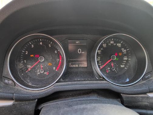 2016 Volkswagen Passat 1.8T SE