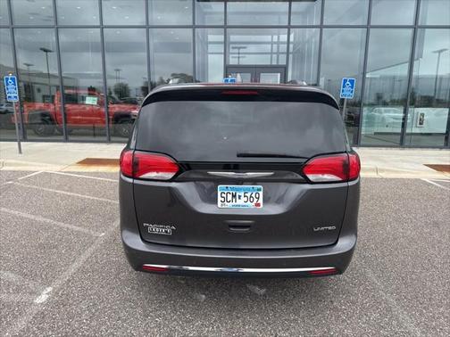 2017 Chrysler Pacifica Limited