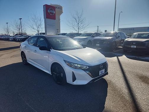 2024 Nissan Sentra SR