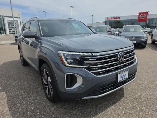 Pure Gray 2025 Volkswagen Atlas 2.0T SEL