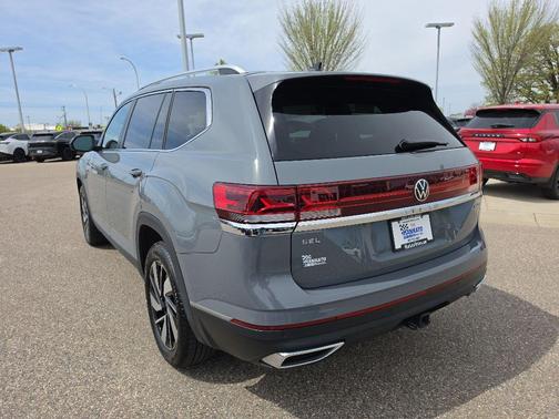 Pure Gray 2025 Volkswagen Atlas 2.0T SEL