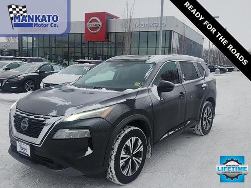 2022 Nissan Rogue SV