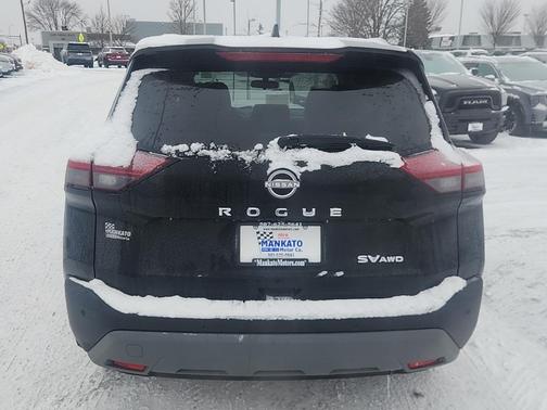 2022 Nissan Rogue SV