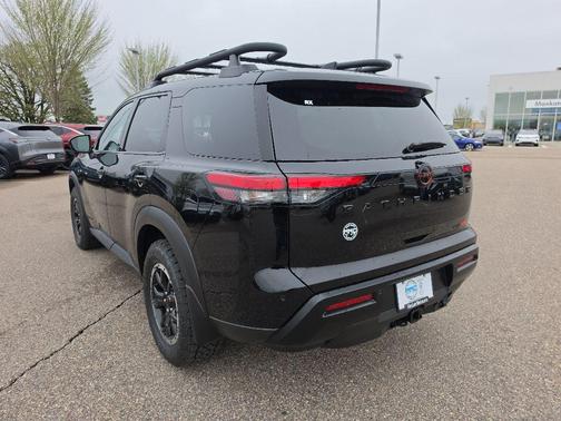 Super Black 2026 Nissan Pathfinder Rock Creek