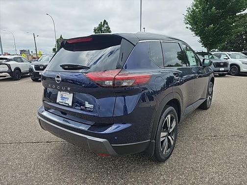 2025 Nissan Rogue SL