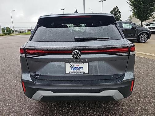 2025 Volkswagen Tiguan 2.0T SE 4MOTION