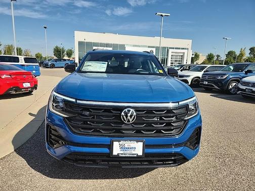 2026 Volkswagen Atlas Cross Sport 2.0T SEL