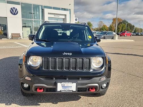 2022 Jeep Renegade Trailhawk
