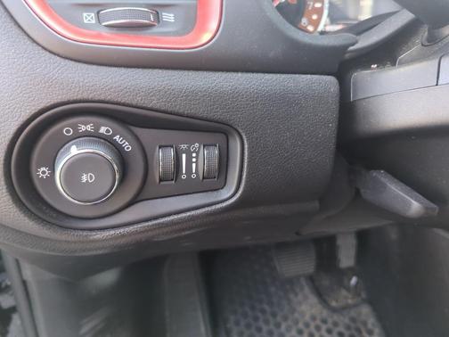 2022 Jeep Renegade Trailhawk