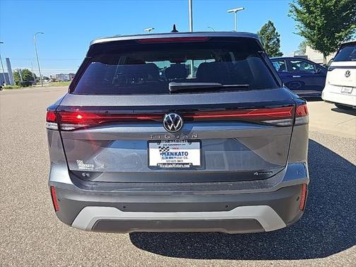2025 Volkswagen Tiguan 2.0T SE 4MOTION