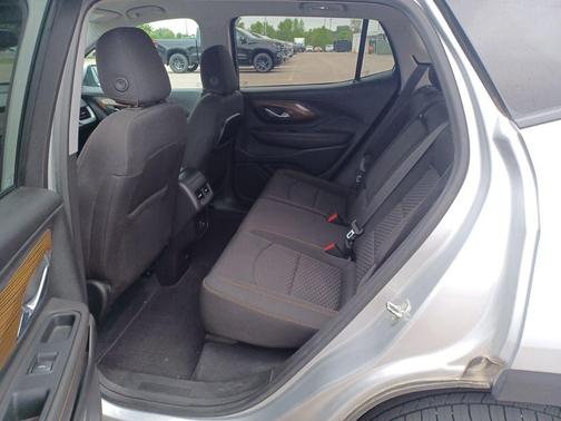 Quicksilver Metallic 2020 GMC Terrain SLE