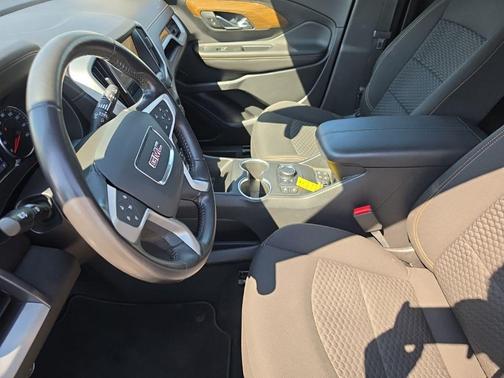 Quicksilver Metallic 2020 GMC Terrain SLE