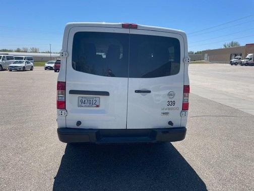 2015 Nissan NV Passenger NV3500 HD S V6