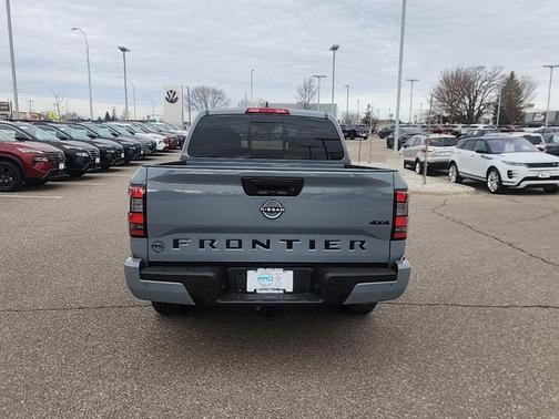 Boulder Gray 2026 Nissan Frontier SV