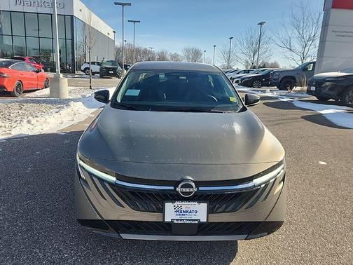 Bronze 2026 Nissan Sentra SV