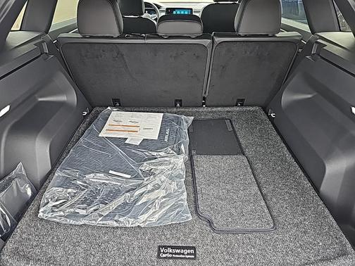 2025 Volkswagen Atlas Cross Sport 2.0T SE