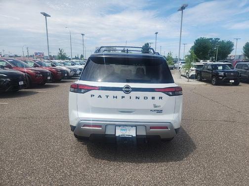 White Pearl 2025 Nissan Pathfinder Platinum 4WD