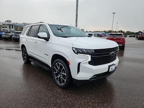 2023 Chevrolet Tahoe 4WD RST