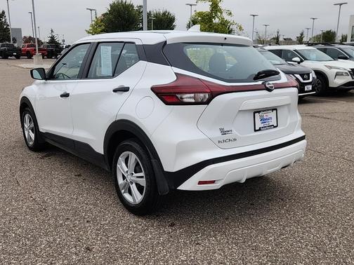 2024 Nissan Kicks S