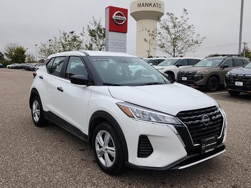 2024 Nissan Kicks S