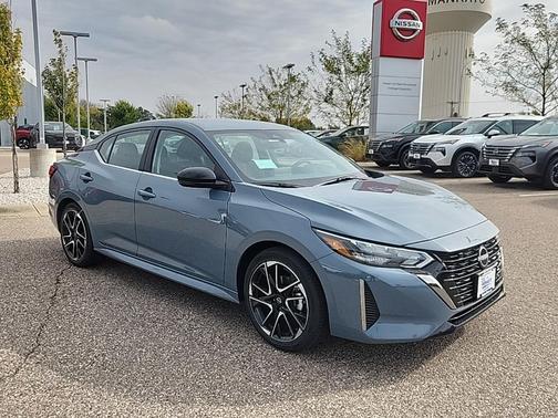 2025 Nissan Sentra SR