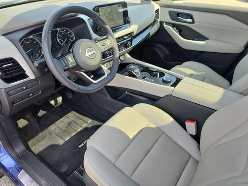 Caspian Blue Metallic 2023 Nissan Rogue SL