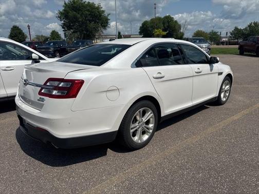 2013 Ford Taurus SEL