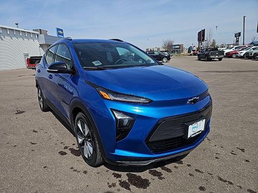 Bright Blue Metallic 2023 Chevrolet Bolt EUV FWD LT