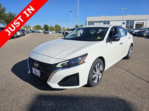 2025 Nissan Altima S FWD