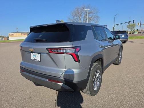 Sterling Gray Metallic 2025 Chevrolet Equinox 1LT